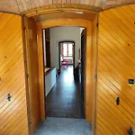Faggio Rosso, Tranquillita In Riva Al Travedona