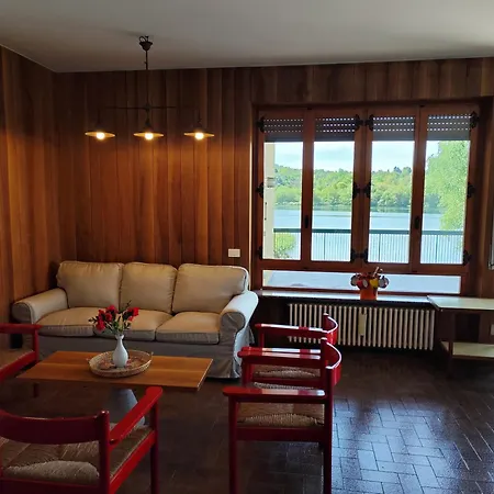 Faggio Rosso, Tranquillita In Riva Al 别墅