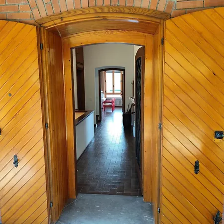 Faggio Rosso, Tranquillita In Riva Al Travedona