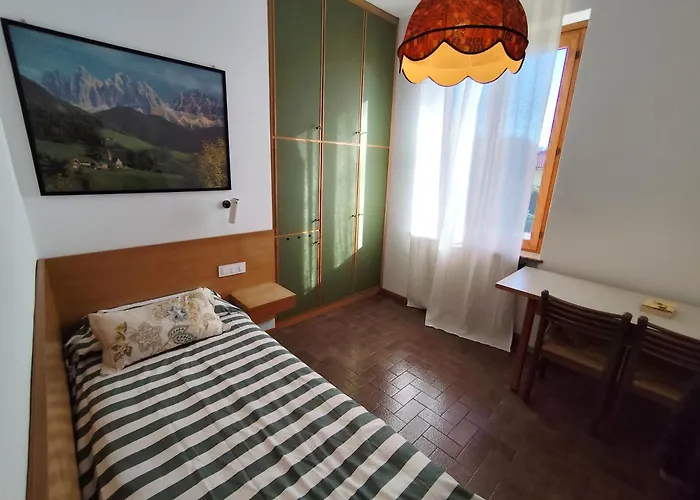 Villa Faggio Rosso, Tranquillita In Riva Al Travedona